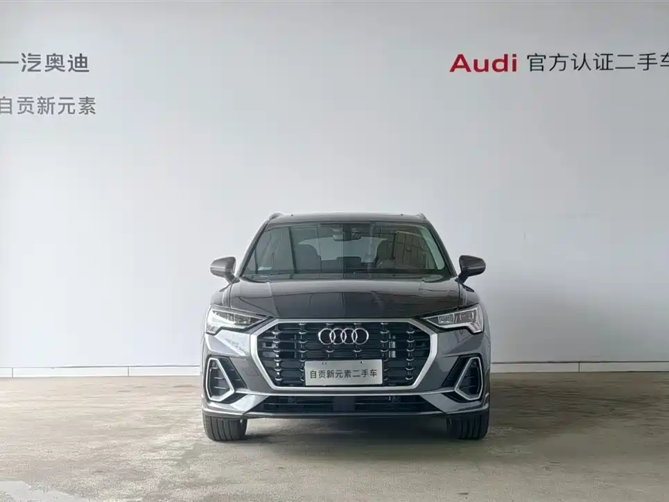 Audi Q3 — фото 14