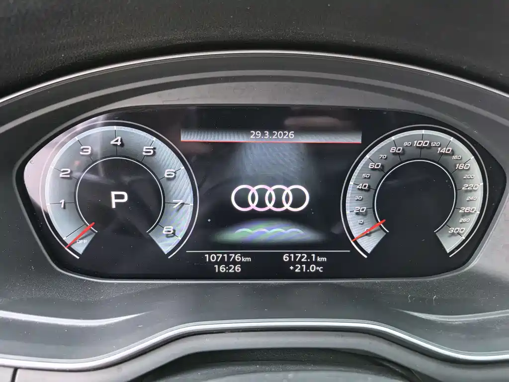 Audi A4L — фото 15