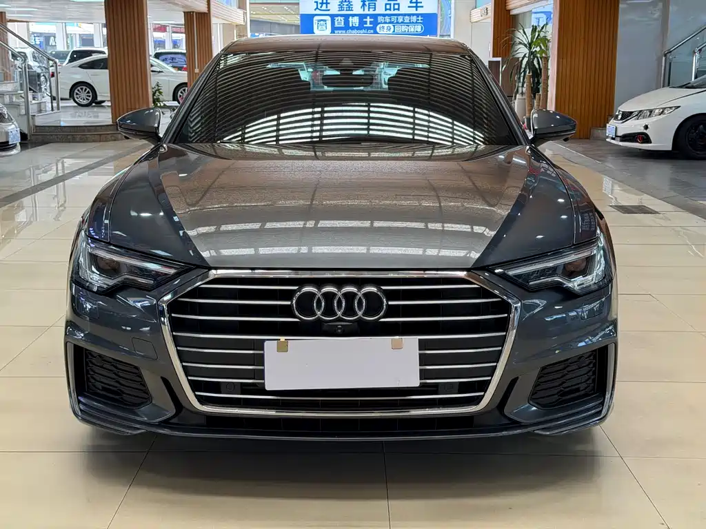 Audi A6L — фото 2