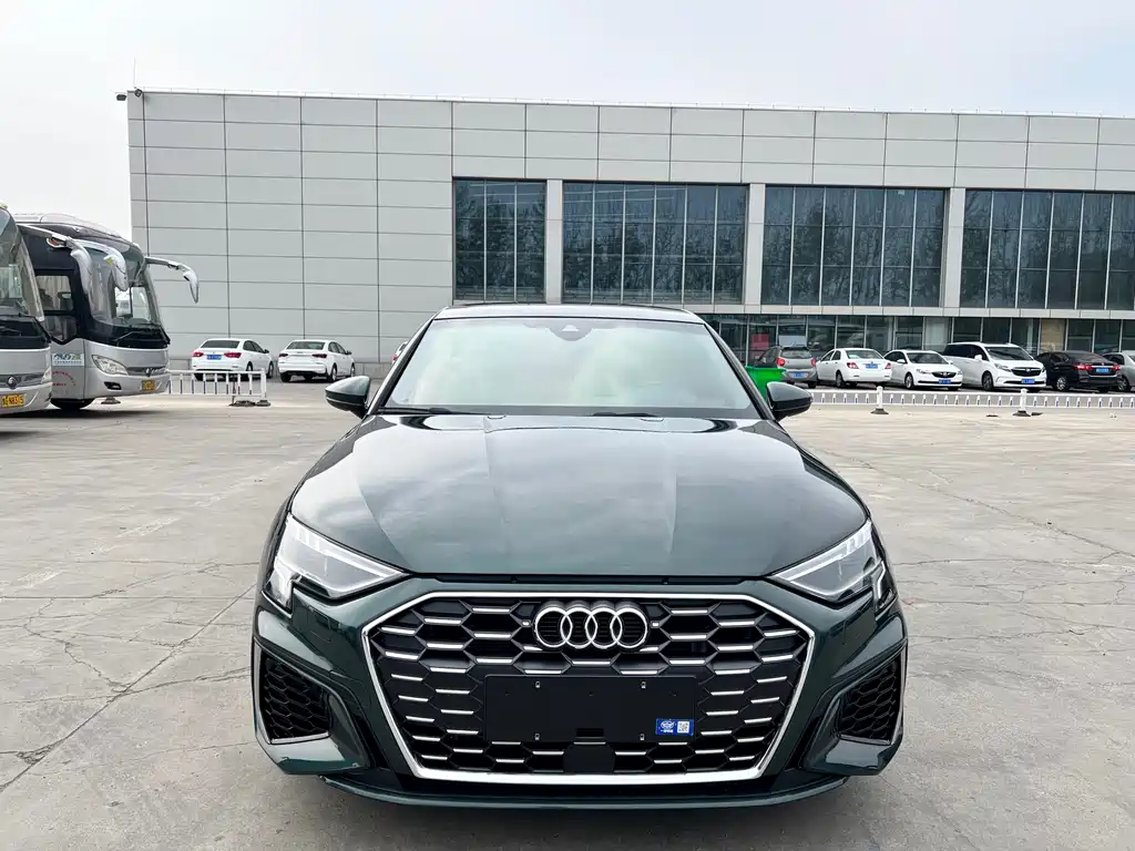Audi A3 — фото 2