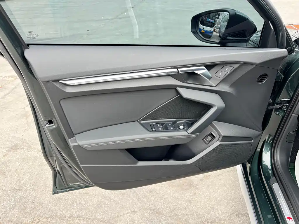 Audi A3 — фото 11