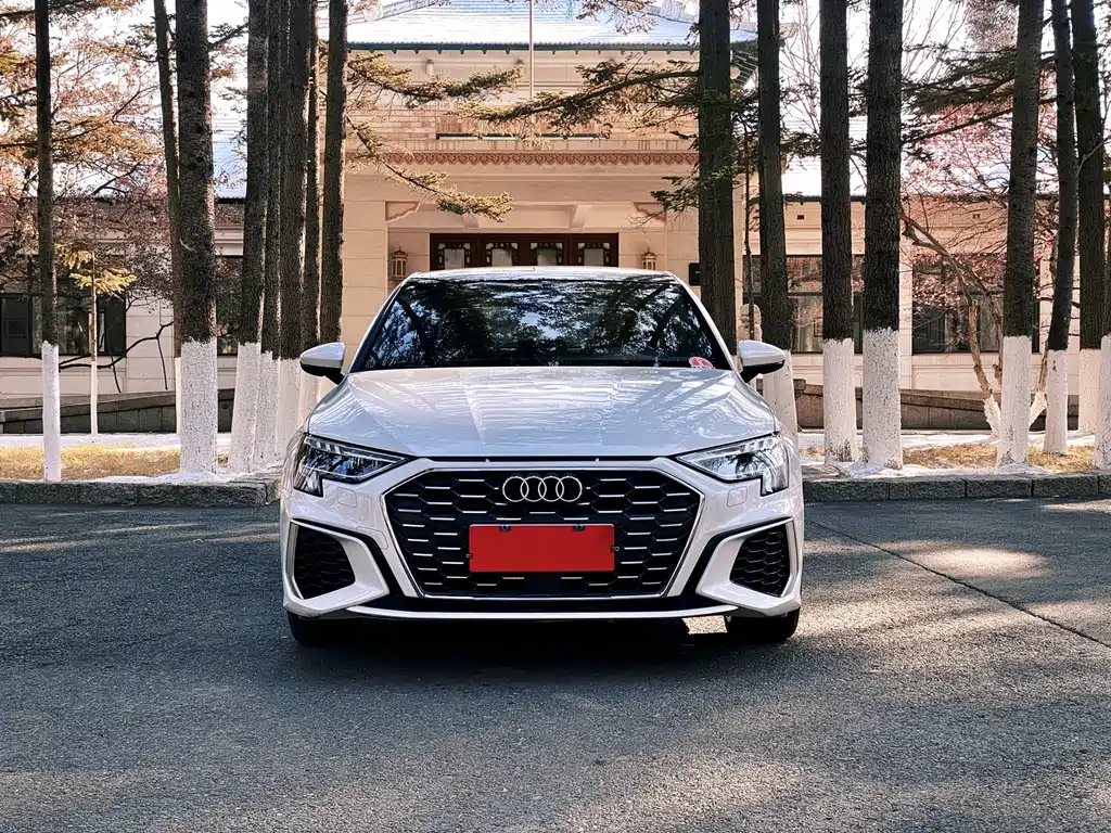 Audi A3 — фото 2