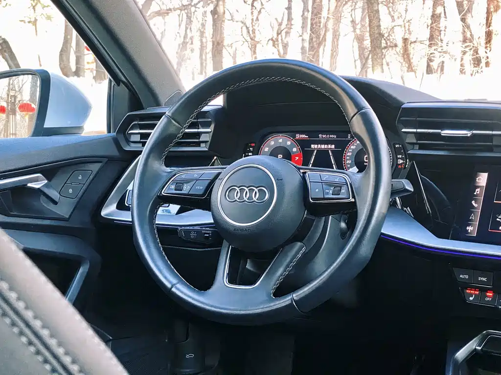 Audi A3 — фото 22
