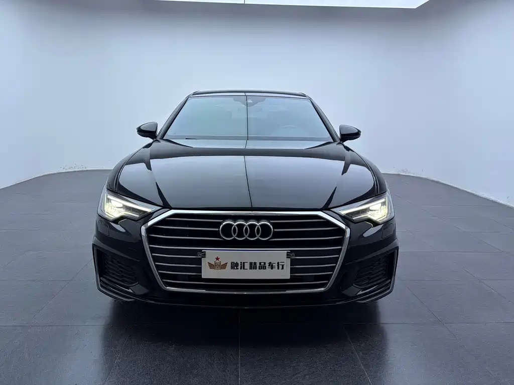 Audi A6L — фото 2
