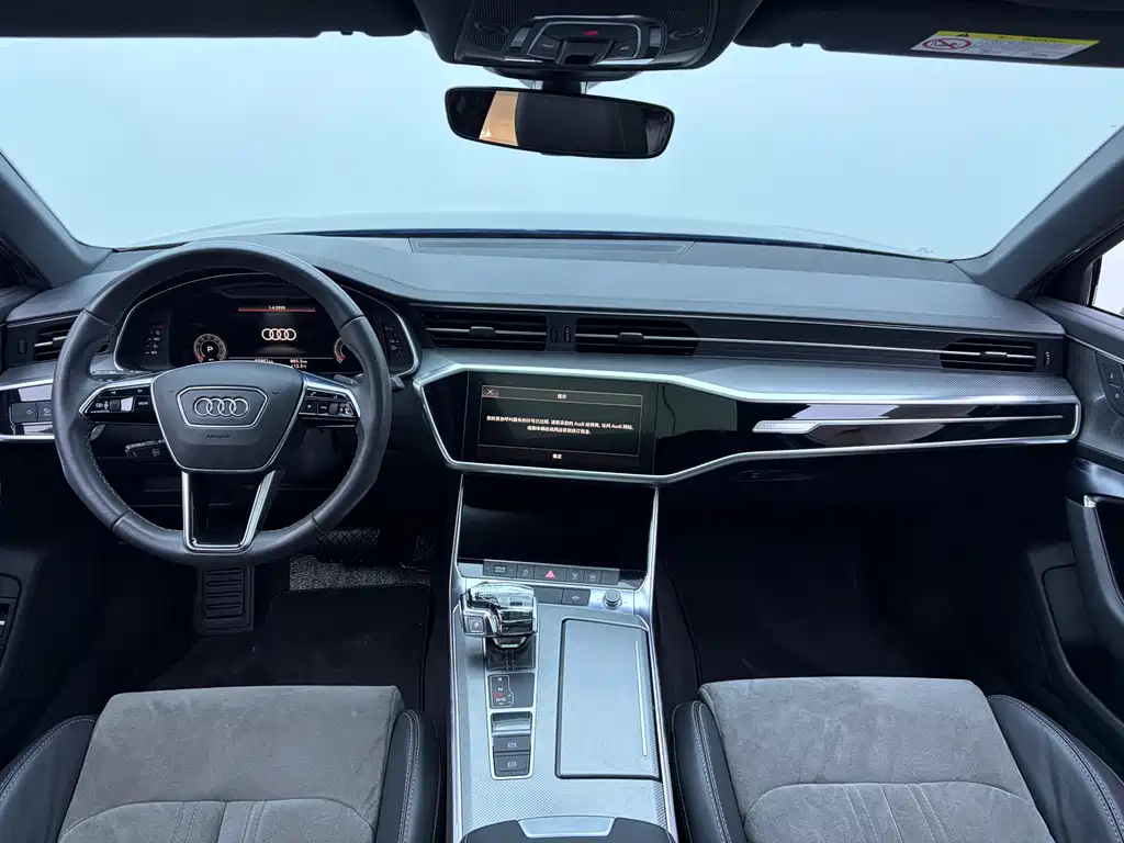 Audi A6L — фото 17