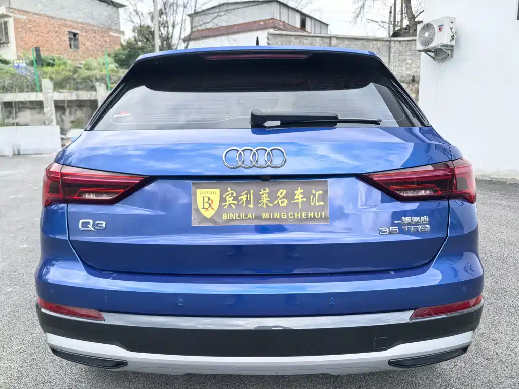Audi Q3 — фото 5