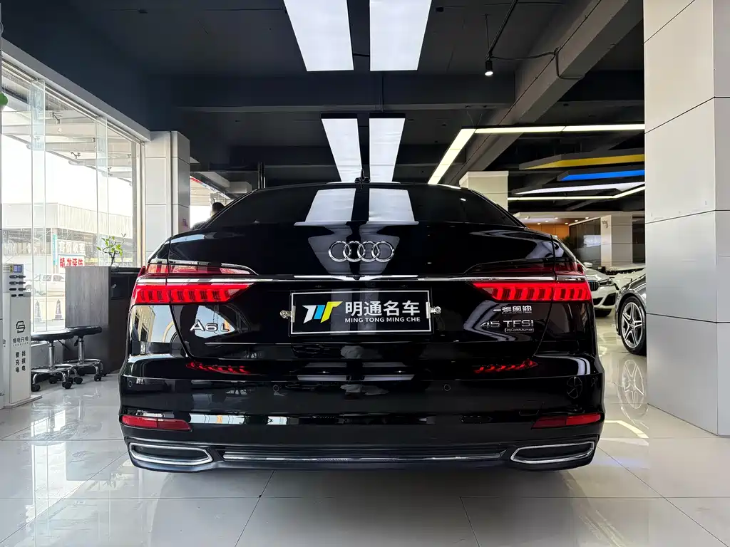 Audi A6L — фото 4