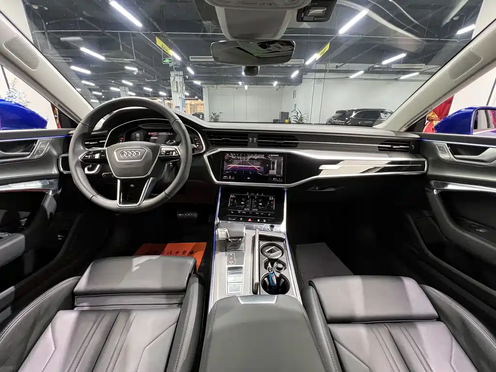 Audi A7 — фото 8