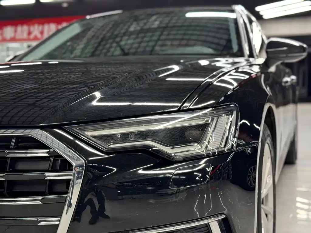 Audi A6L — фото 5