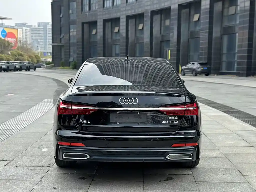 Audi A6L — фото 11