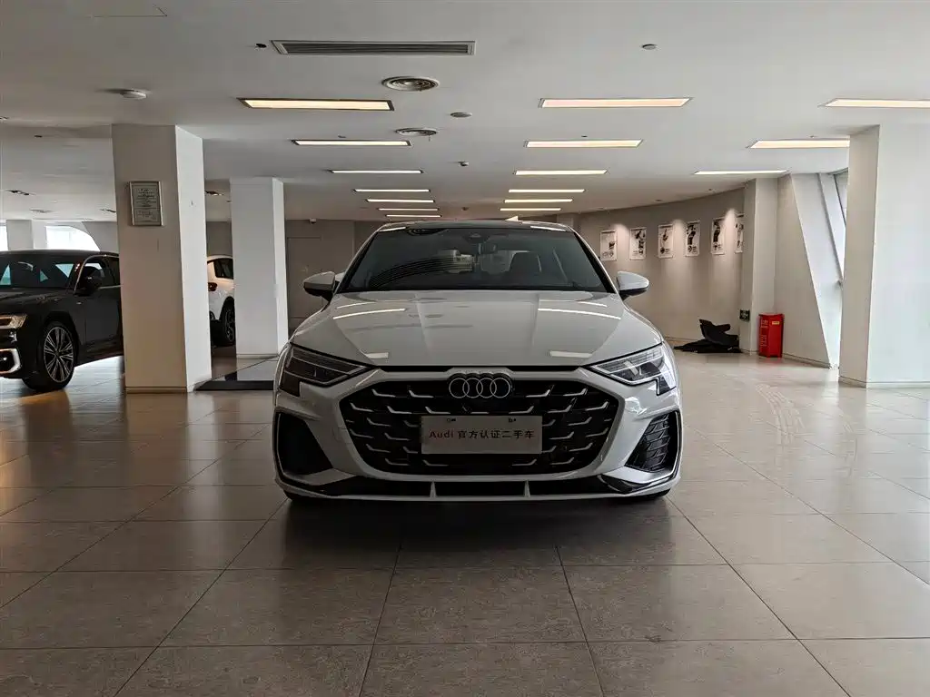 Audi A3 — фото 2