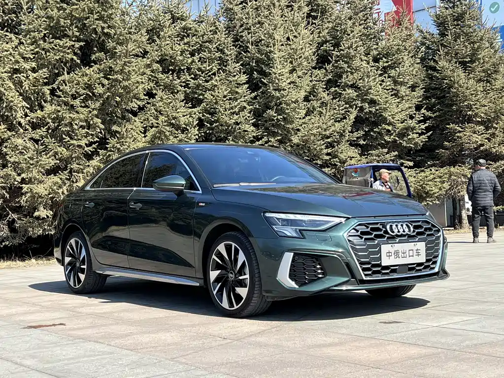 Audi A3 — фото 3