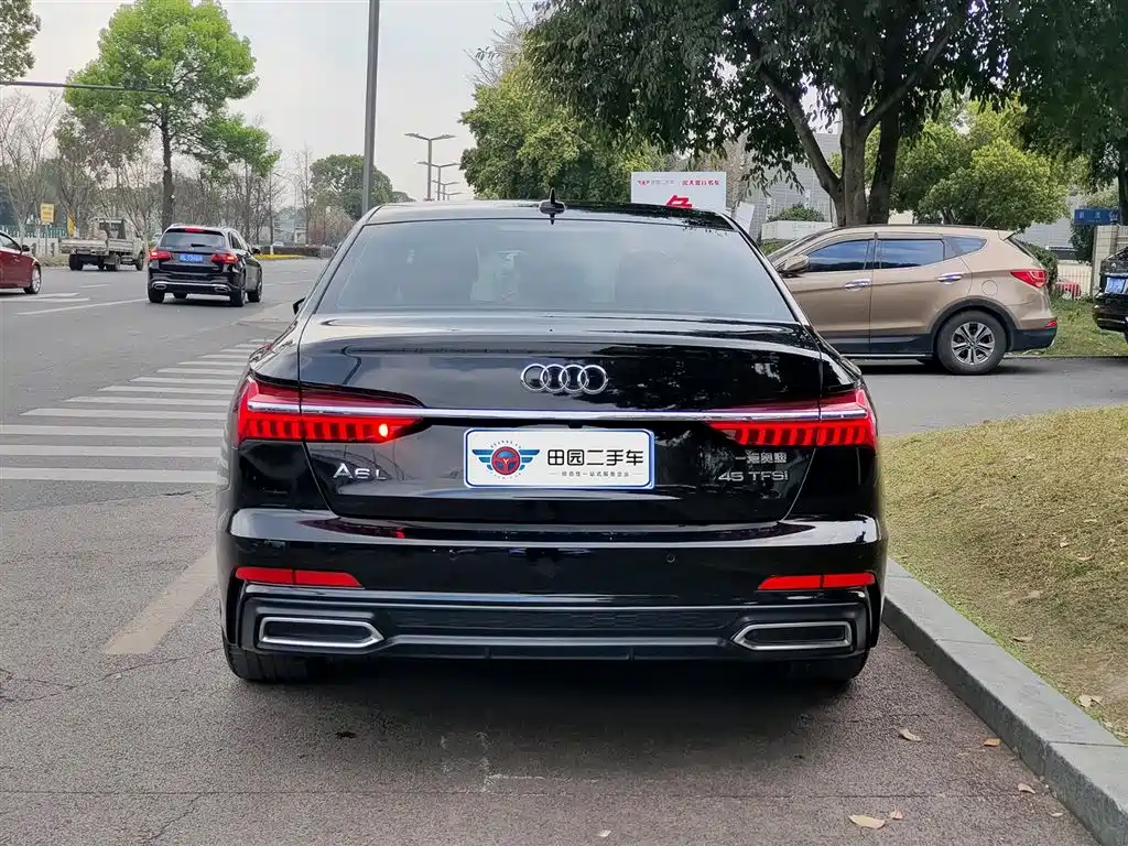 Audi A6L — фото 5
