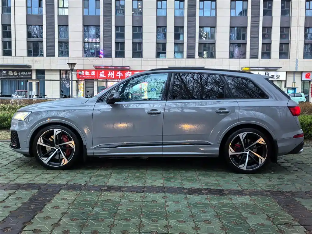 Audi SQ7 — фото 2