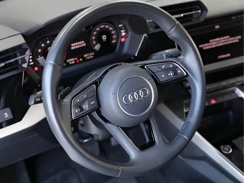 Audi A3 — фото 8