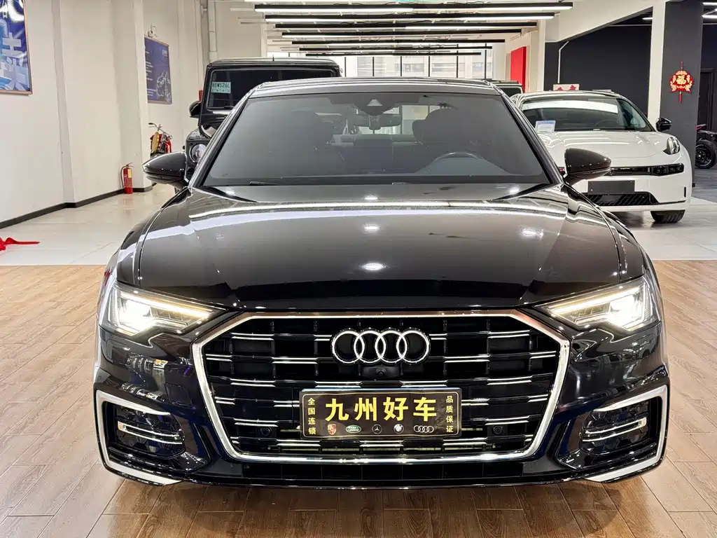 Audi A6L — фото 2