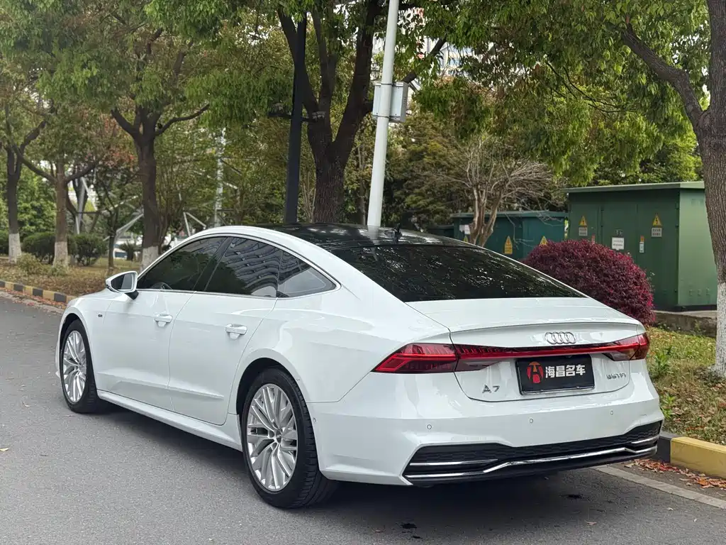 Audi A7 — фото 4