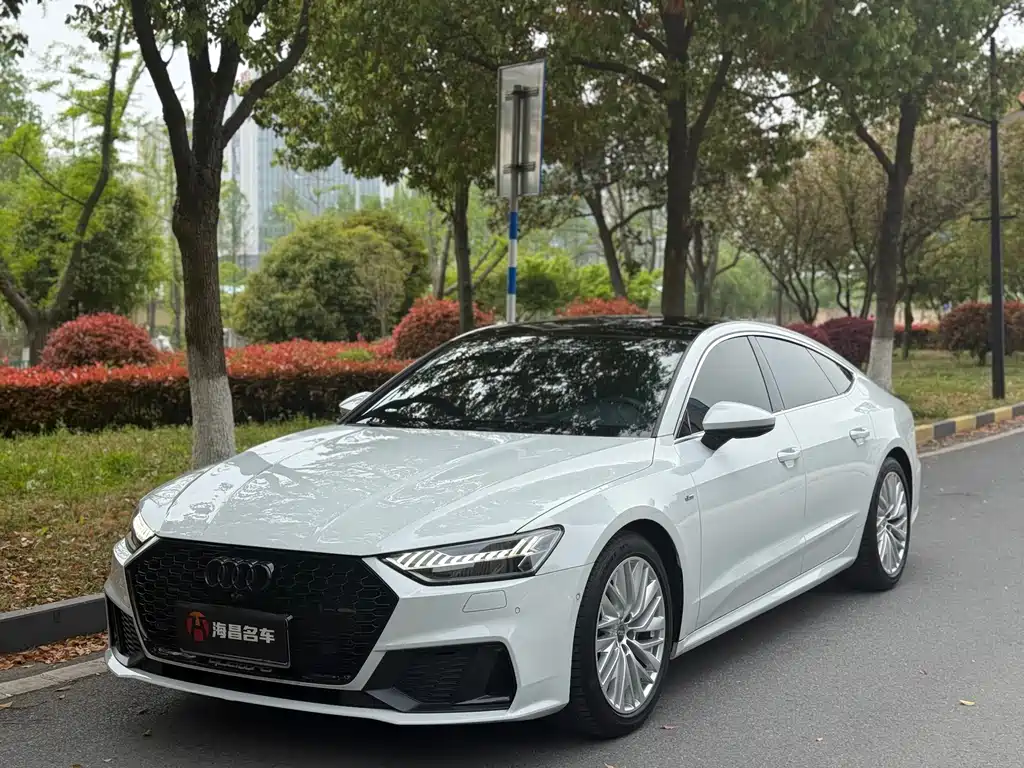 Audi A7 — фото 10