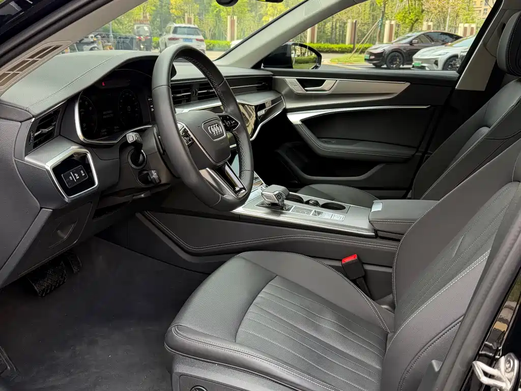 Audi A6 (Import) — фото 3