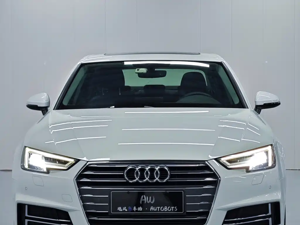 Audi A4L — фото 3