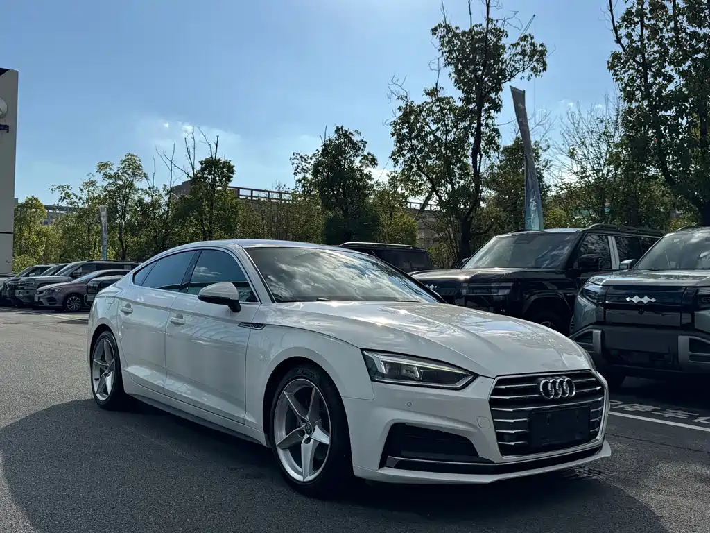Audi A5 (Import) — фото 3