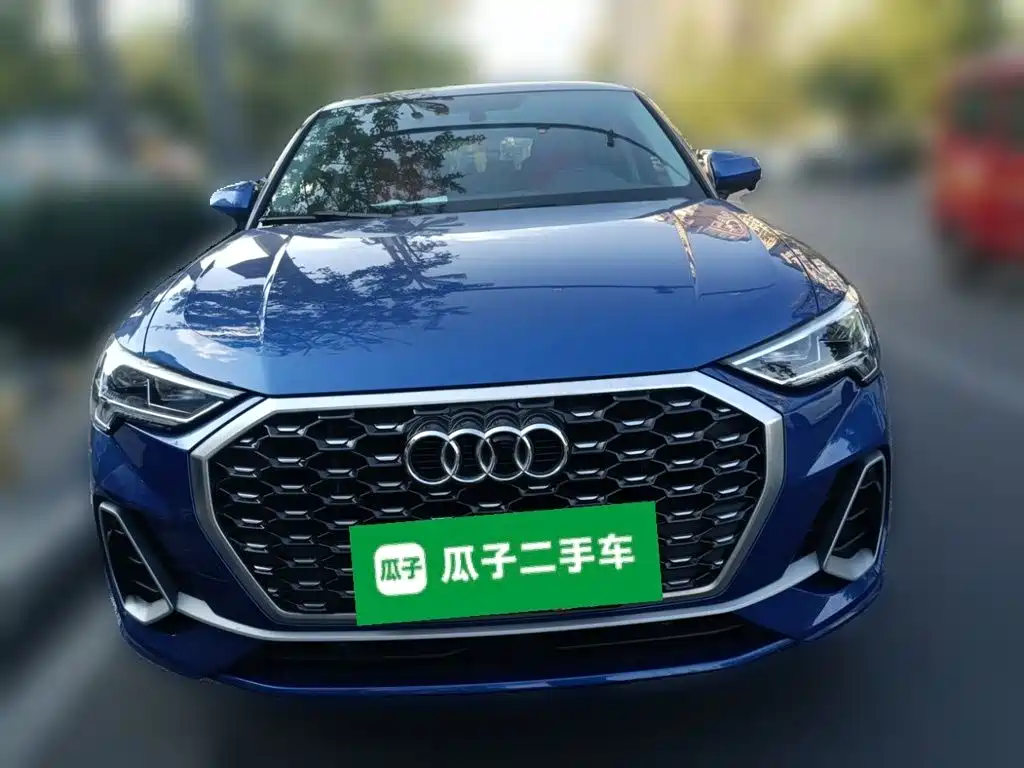 Audi Q3 Sportback — фото 2