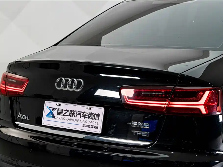 Audi A6L — фото 8