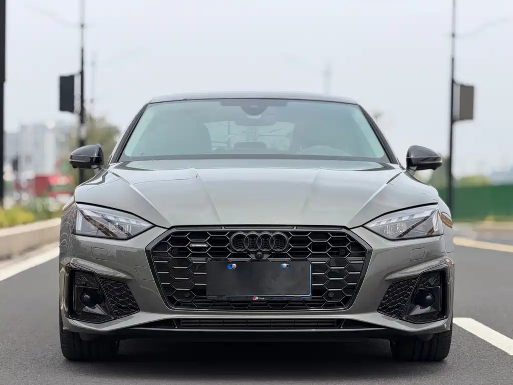 Audi A5 (Import) — фото 3
