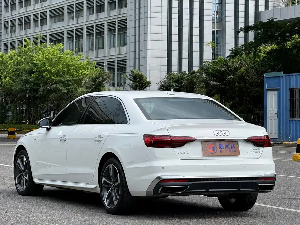 Audi A4L — фото 3