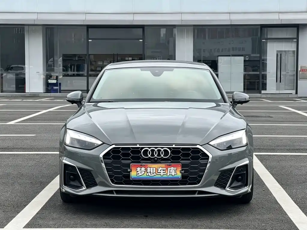 Audi A5 (Import) — фото 2