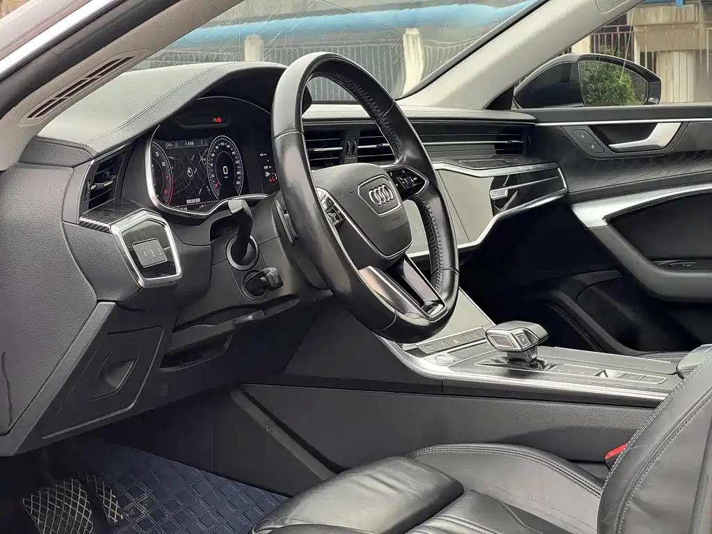 Audi A7 — фото 11