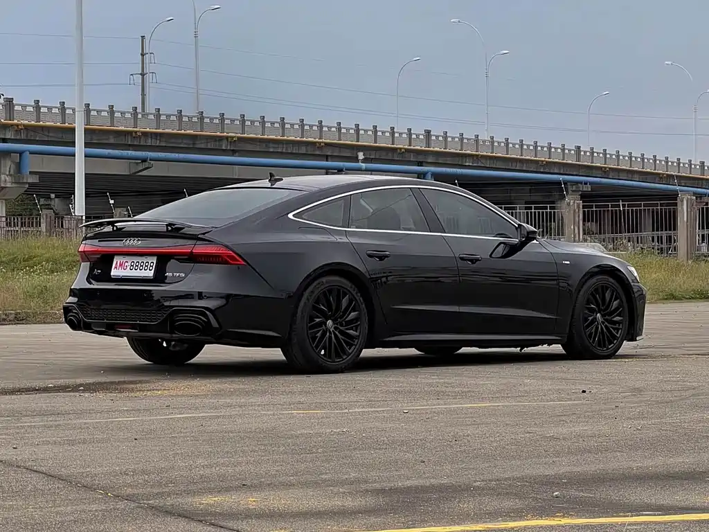 Audi A7 — фото 5
