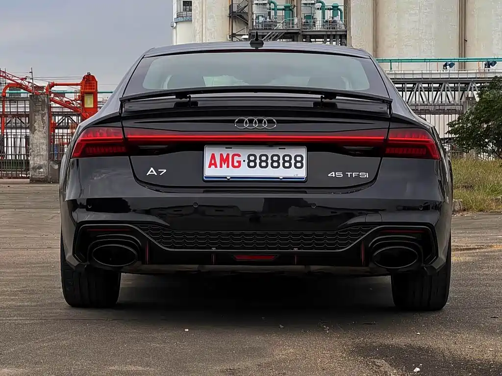 Audi A7 — фото 6