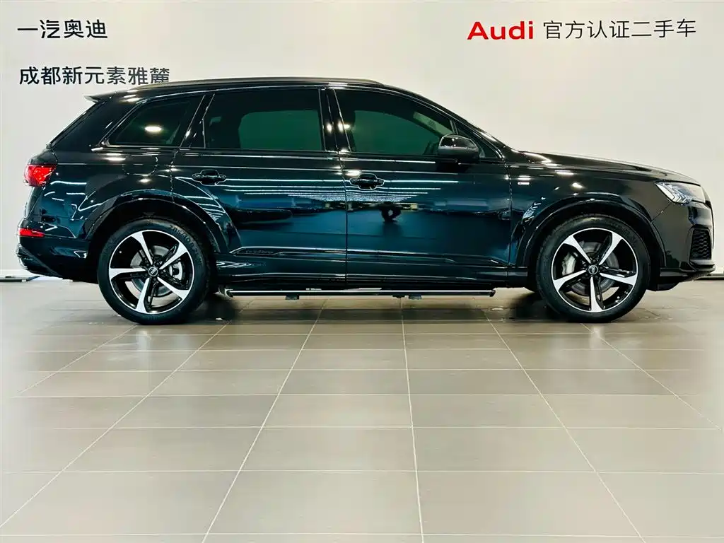 Audi Q7 — фото 3