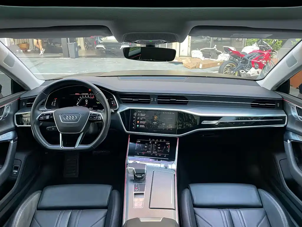 Audi A7 — фото 5