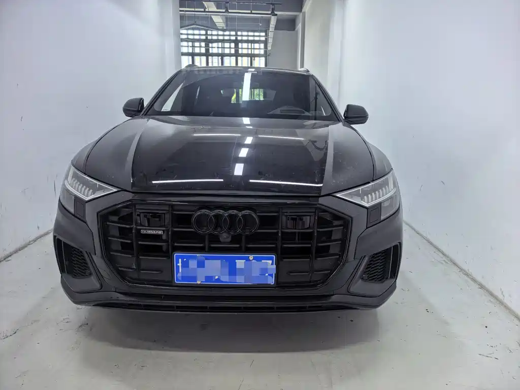 Audi Q8 — фото 2