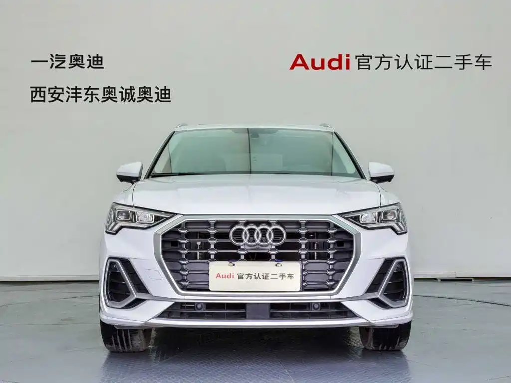 Audi Q3 — фото 2