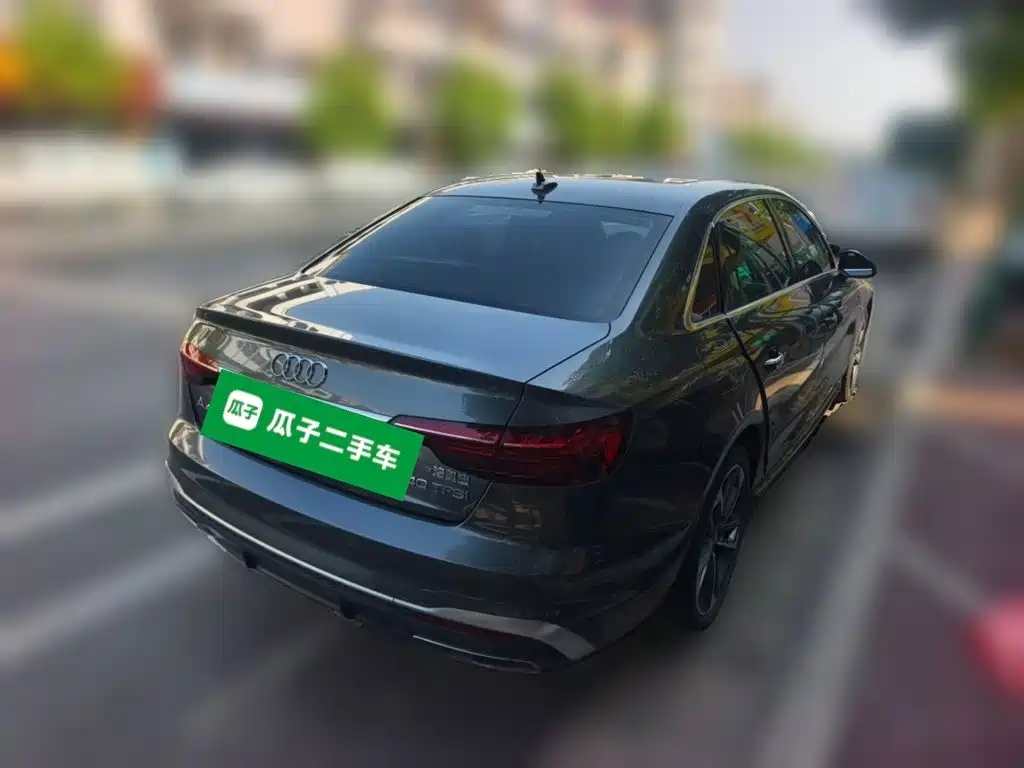 Audi A4L — фото 6