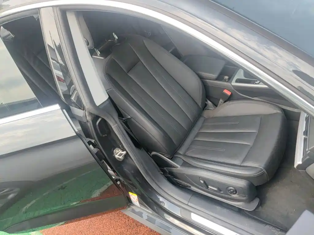 Audi A5 (Import) — фото 24
