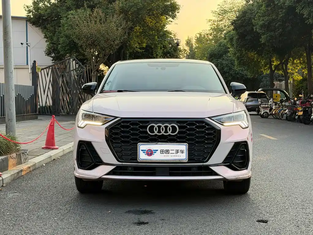 Audi Q3 Sportback — фото 2