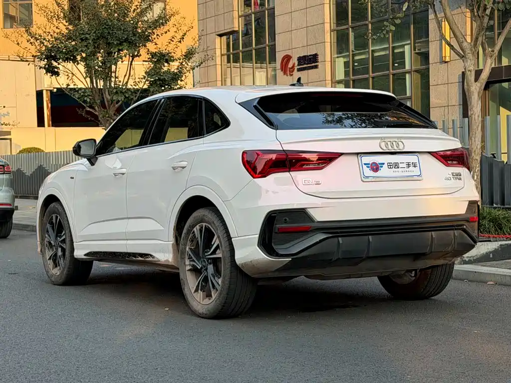 Audi Q3 Sportback — фото 4