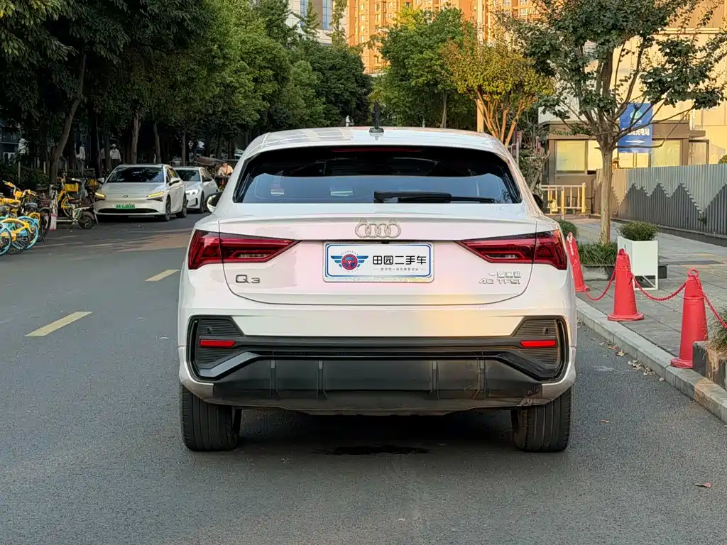 Audi Q3 Sportback — фото 5
