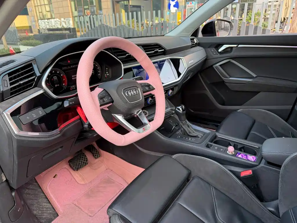 Audi Q3 Sportback — фото 7