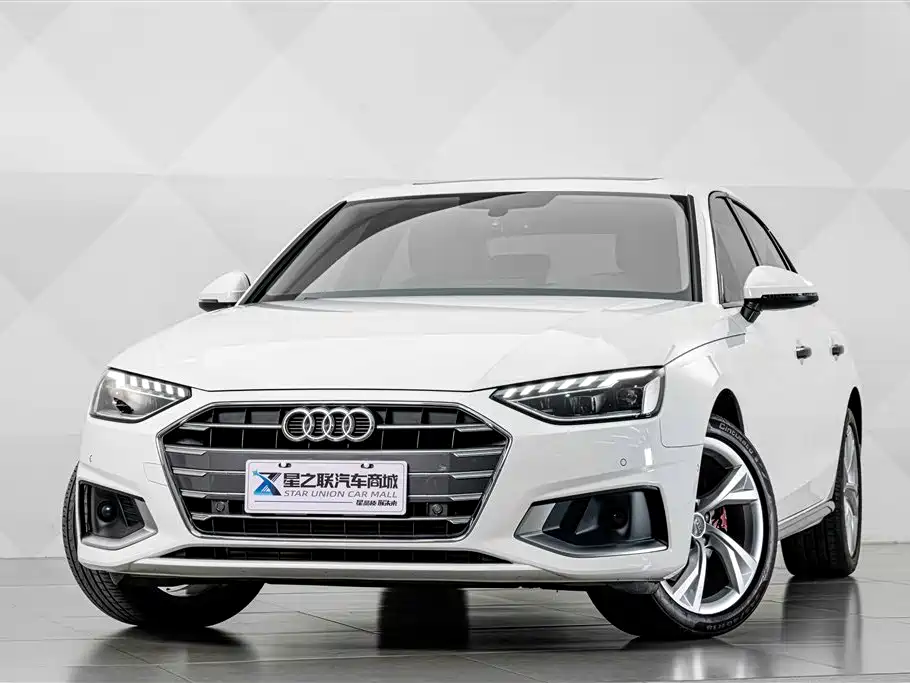 Audi A4L — фото 2