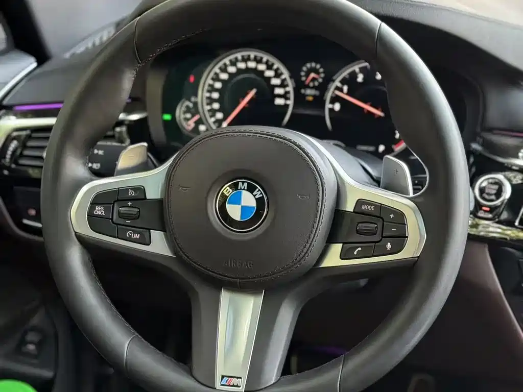 BMW 6 Series GT — фото 9