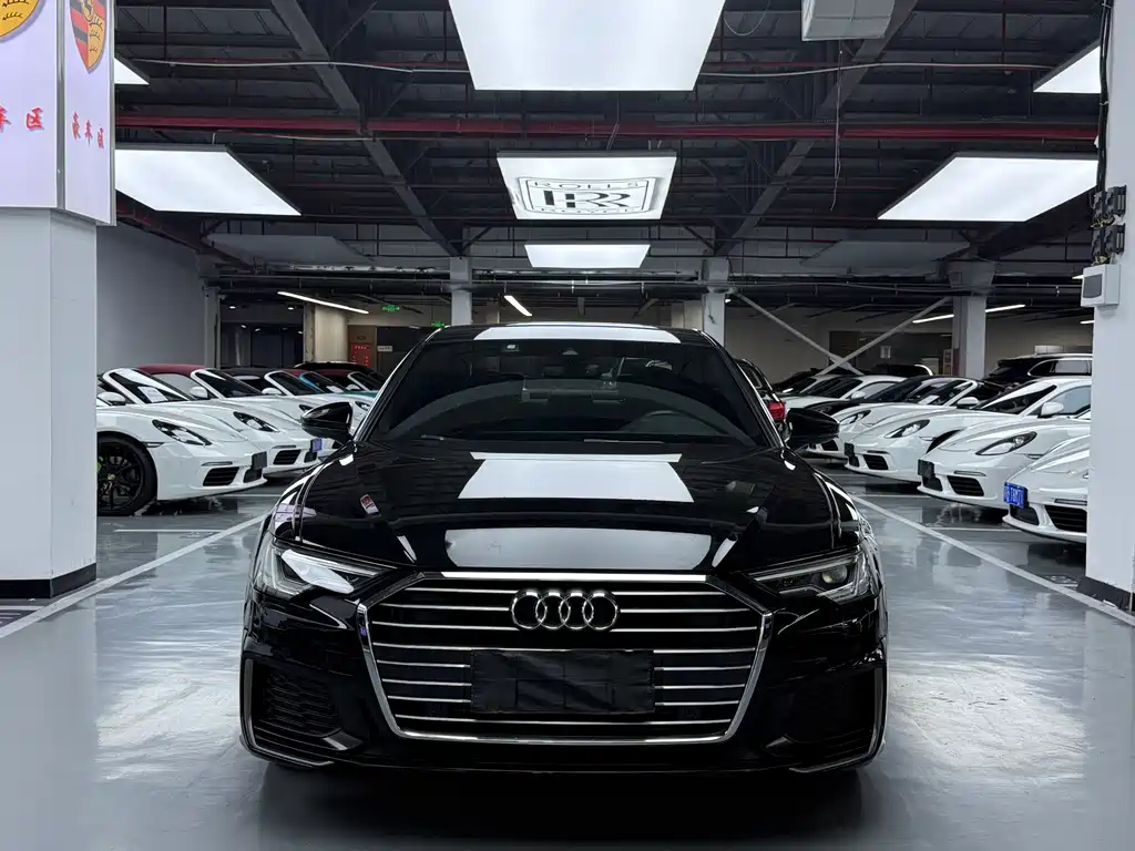 Audi A6L — фото 2