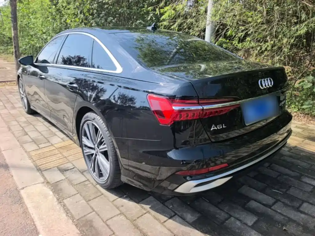 Audi A6L — фото 4