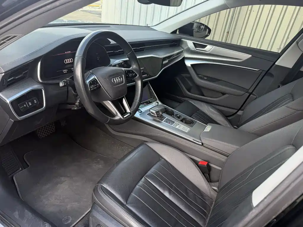 Audi A6 (Import) — фото 9