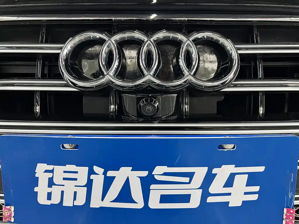 Audi A6L — фото 21
