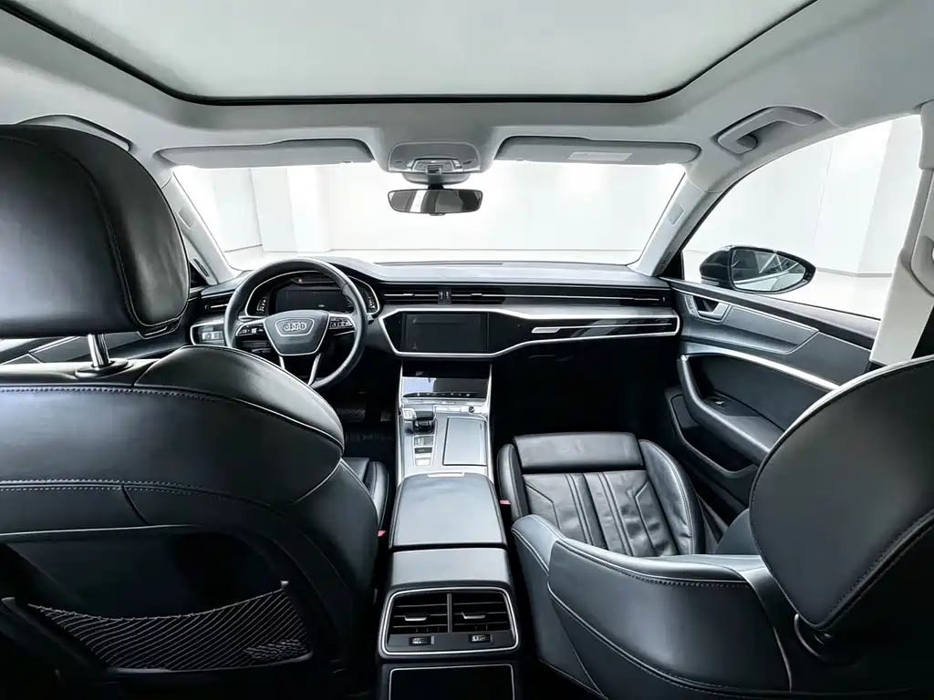 Audi A7 — фото 5